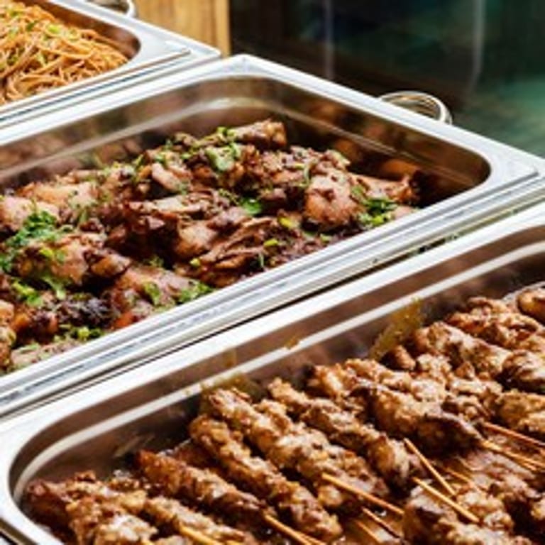 Savor Your Lunch with Us